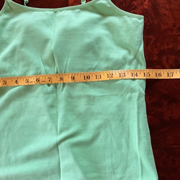 NWOT - Dressbarn - Ladies Camisole Tops (2) (Green and Red) - Picture 5 of 6
